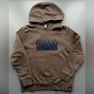 Boss hoodie in arm green color size 10 boys